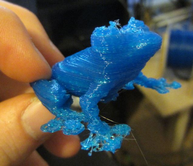 A small frog, blue PLA